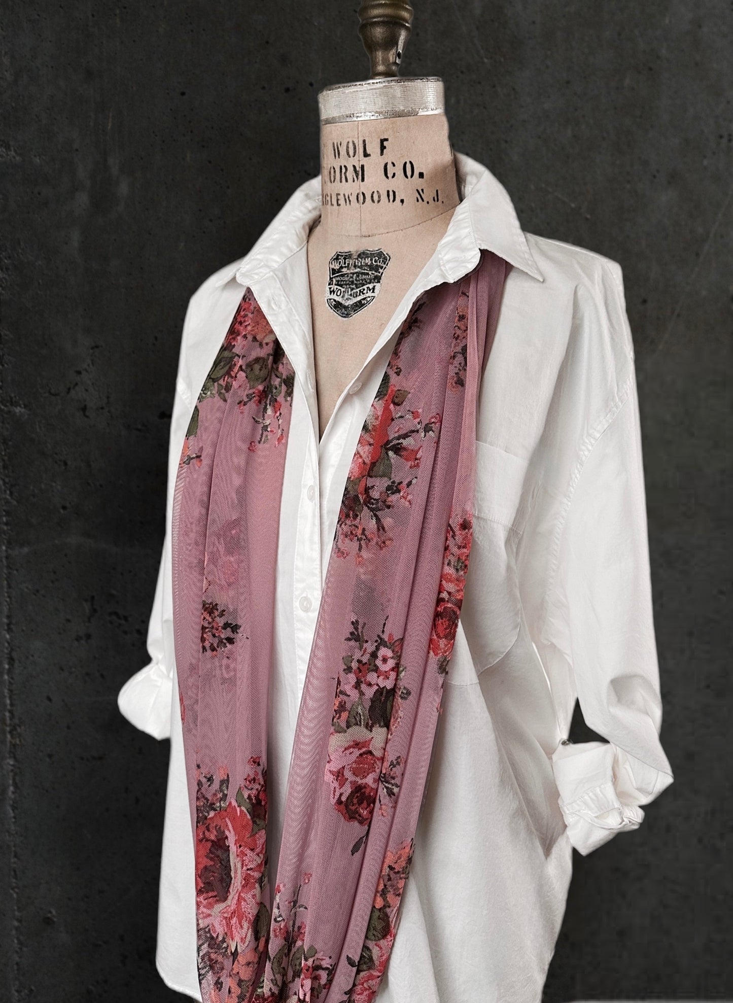 Rose Print Mesh Infinity Scarf
